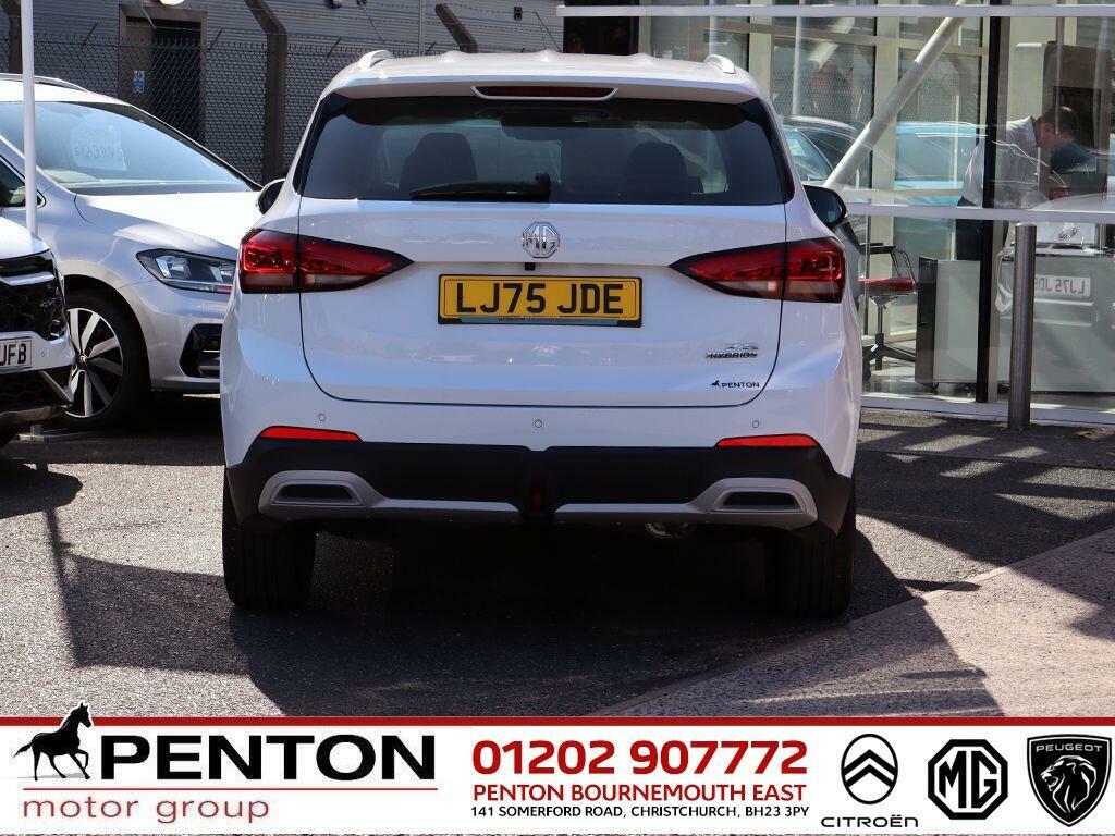 MG ZS 1.5 Hybrid Trophy Euro 6 Ss LJ75JDE White #3