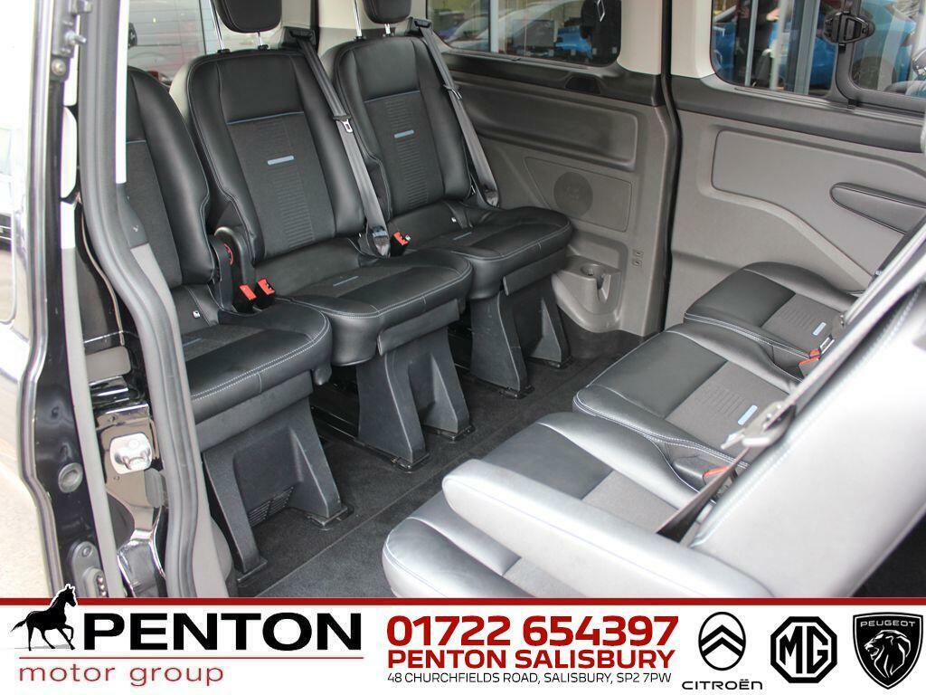 Ford Tourneo Custom 320 Ecoblue Titanium Minibus Silver #9