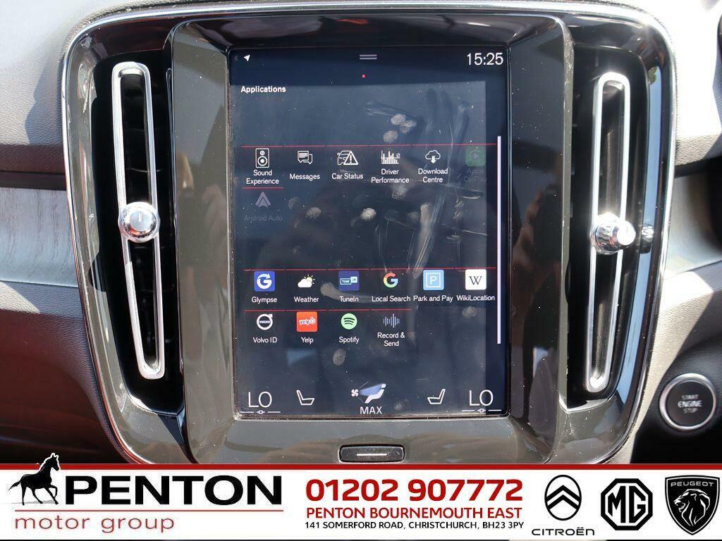 Volvo XC40 R Design Silver #12