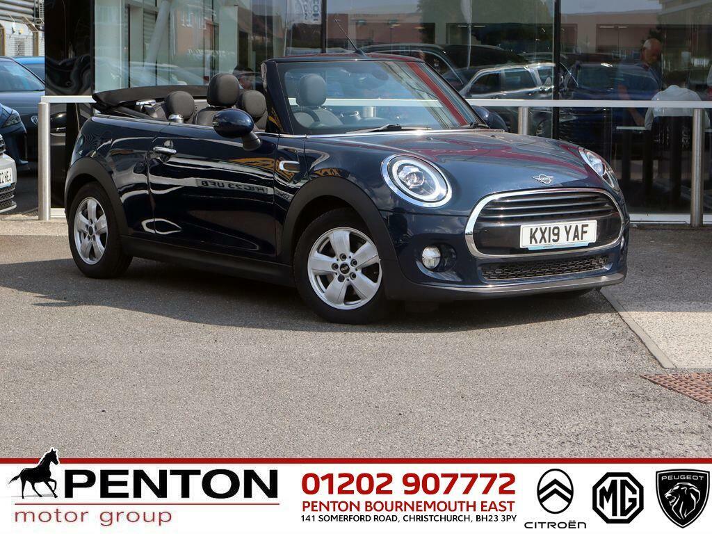 Mini Convertible 1.5 Cooper Classic Steptronic Euro 6 Ss Blue
