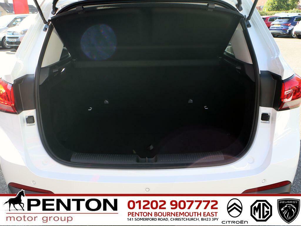 MG ZS 1.5 Hybrid Trophy Euro 6 Ss White #3