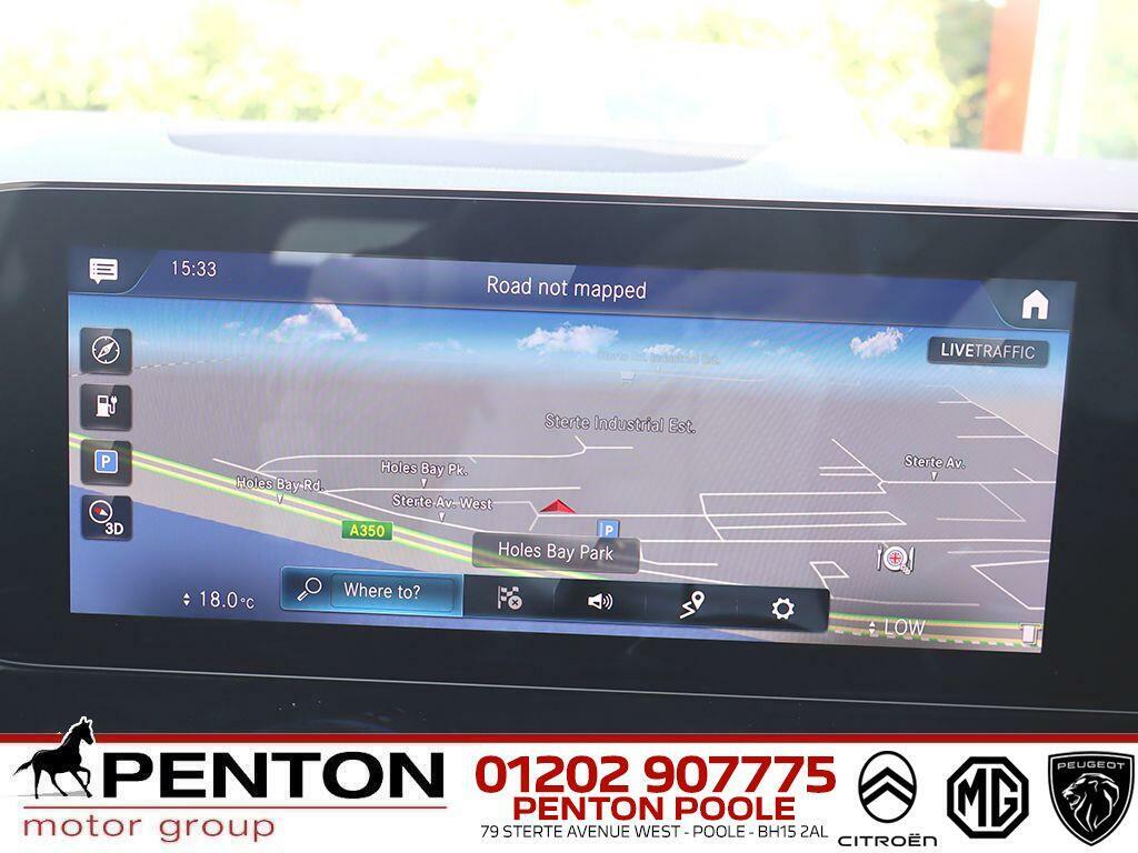 Mercedes-Benz EQA Eqa 250 66.5Kwh Amg Line Premium White #2