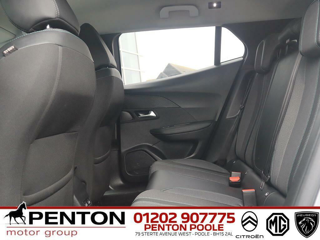 Peugeot e-2008 1.2 Puretech Allure Premium Grey #7