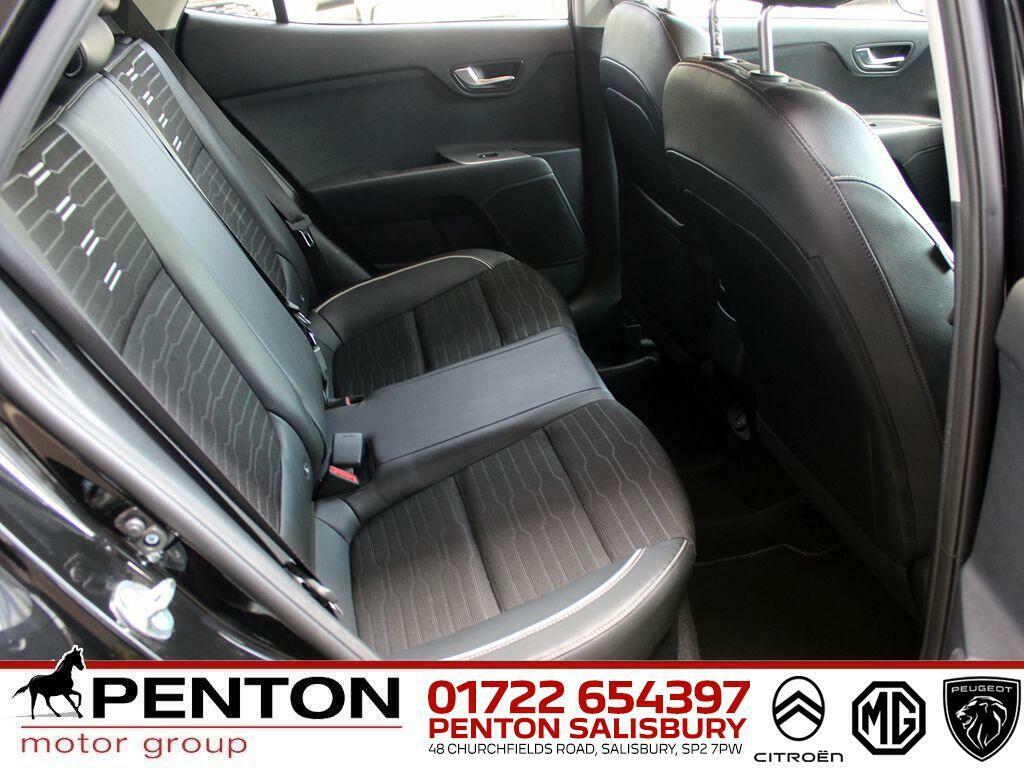 Kia Stonic 1.0T Gdi 99 2 Red #9