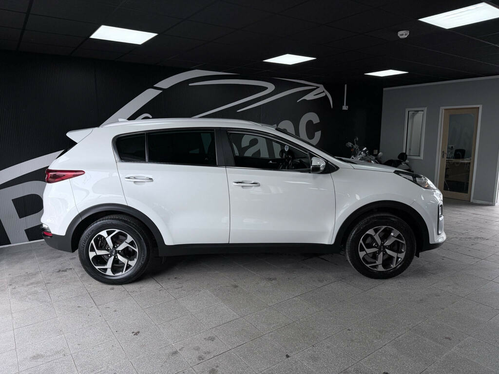 Kia Sportage 1.6 Gdi 2 Euro 6 Ss White