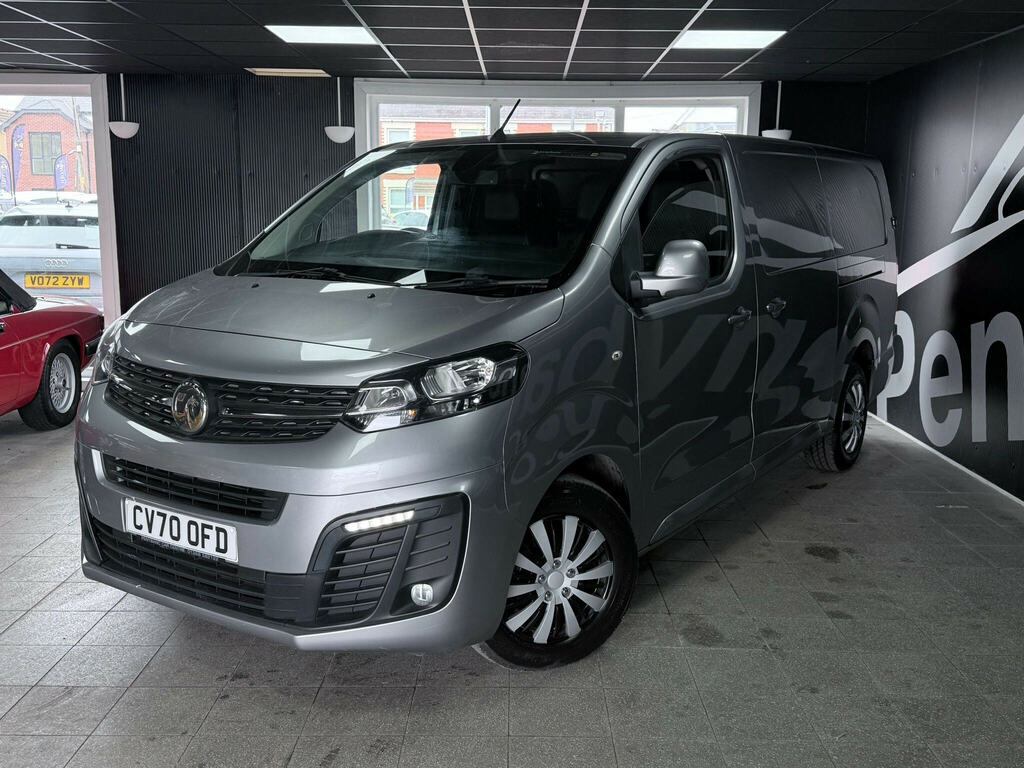 Vauxhall Vivaro 2.0 Turbo D 3100 Sportive Crew Van L1 H1 Euro 6 S White #8