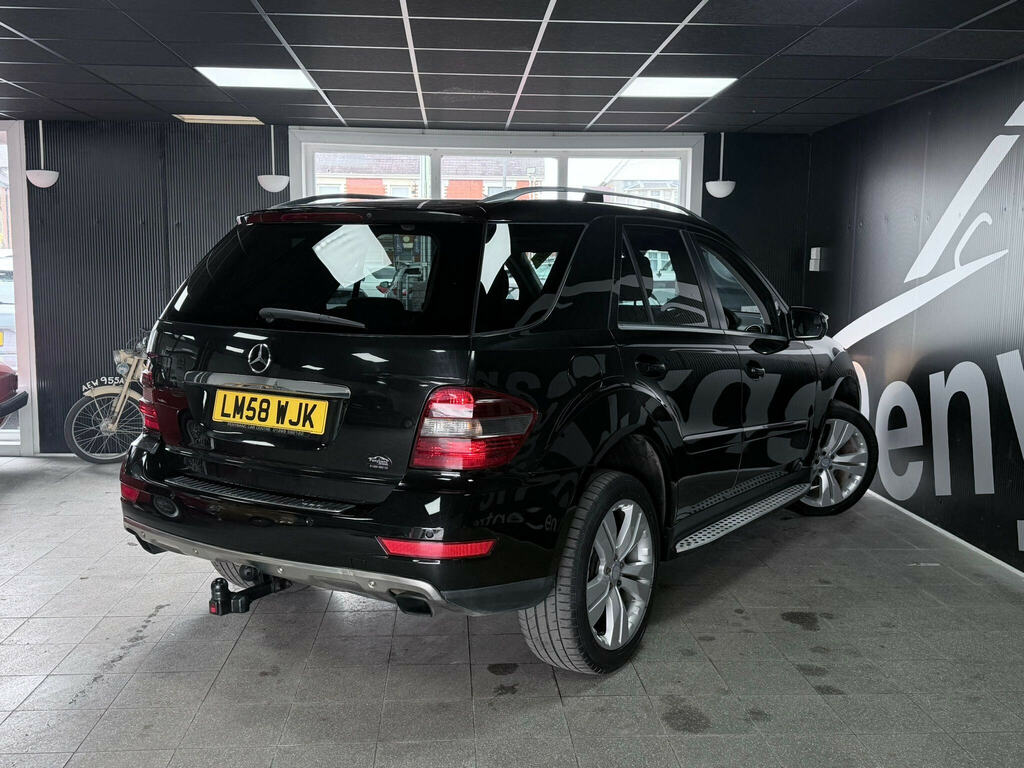 Mercedes-Benz M Class 3.0 Ml280 Cdi Sport 7G-tronic Black #4