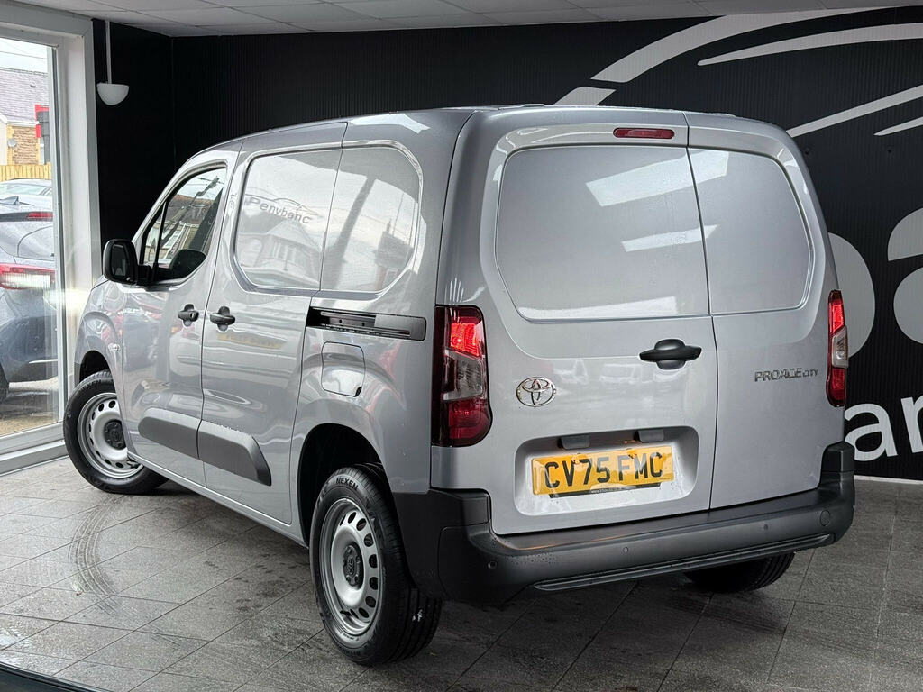 Toyota Proace City 1.5 Bluehdi Active Short Panel Van Swb Euro 6 Ss CV75FMC Grey #6