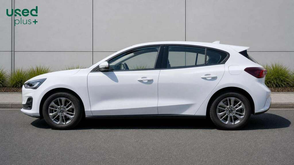 Ford Focus 1.0 Ecoboost Hybrid Mhev 155 Titanium SL75WJZ White #4