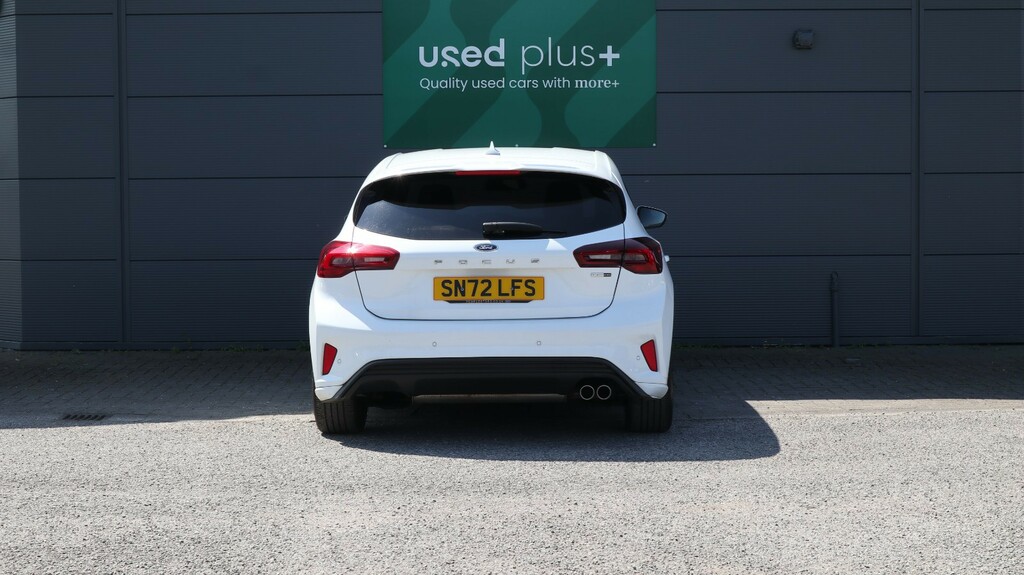 Ford Focus 1.0 Ecoboost Hybrid Mhev 155 St-line Style At White #6