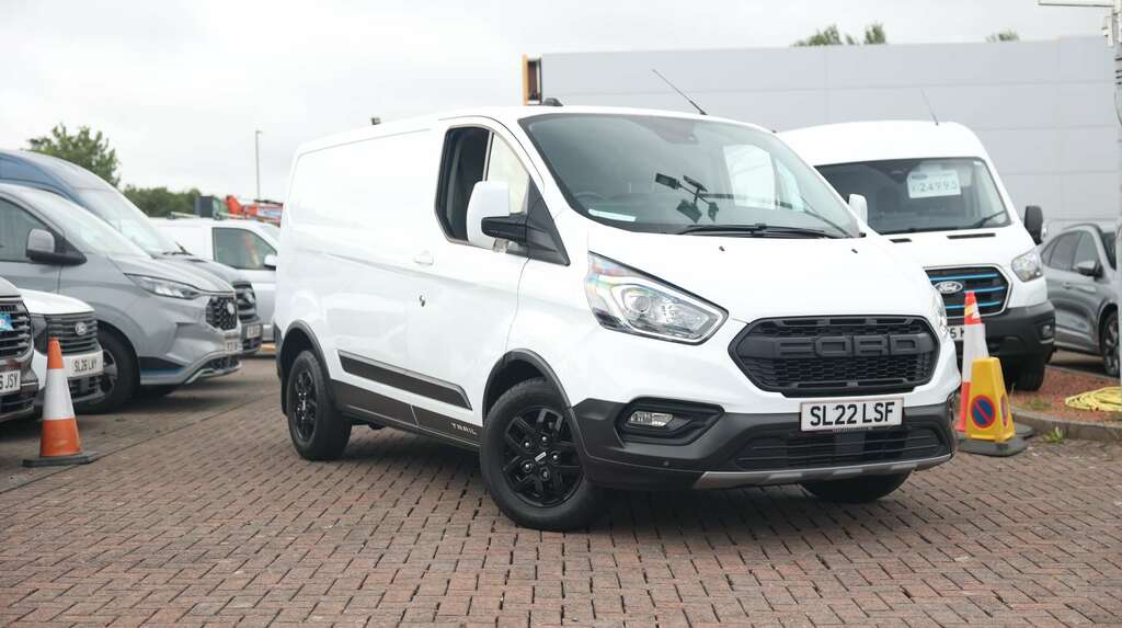 Ford Transit Custom 2.0 Ecoblue 170Ps Low Roof Trail Van SL22LSF White #2