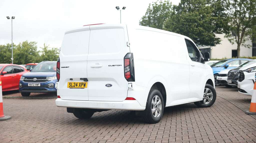 Ford Transit Custom 2.0 Ecoblue 136Ps H1 Van Limited SL24XPW White #3