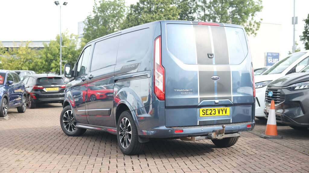 Ford Transit Custom 2.0 Ecoblue 170Ps Low Roof Sport Van SE23VYV Blue #4