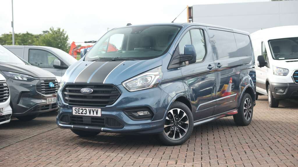 Ford Transit Custom 2.0 Ecoblue 170Ps Low Roof Sport Van SE23VYV Blue