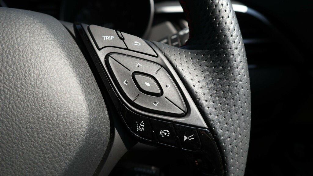 Toyota C-Hr 1.8 Hybrid Icon Cvt Grey #28