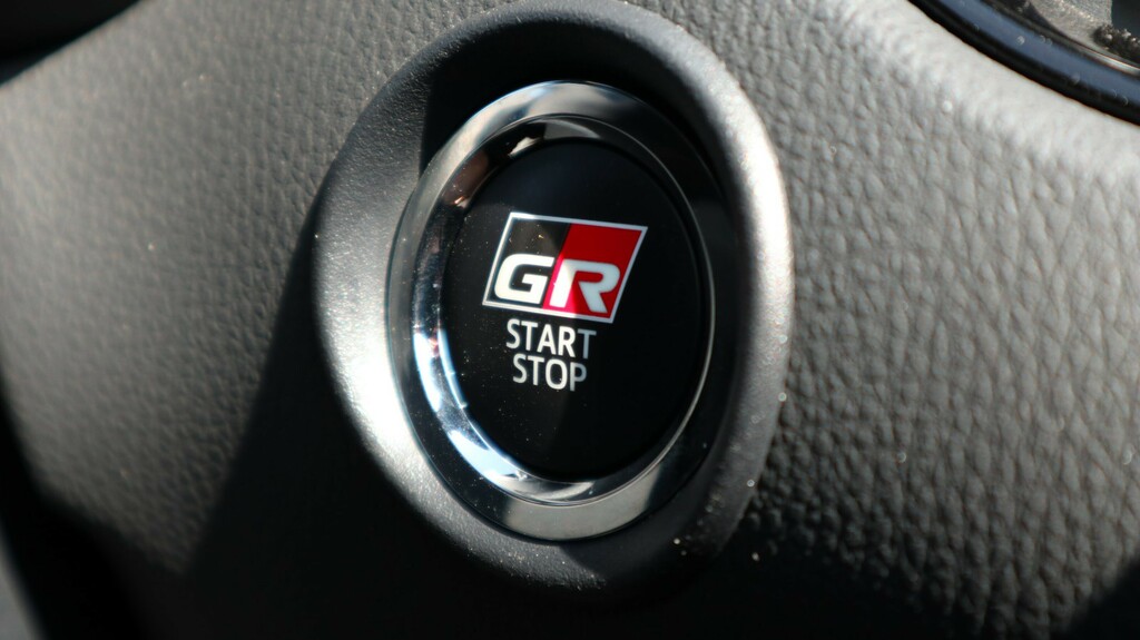 Toyota C-Hr 1.8 Hybrid Icon Cvt Grey #39