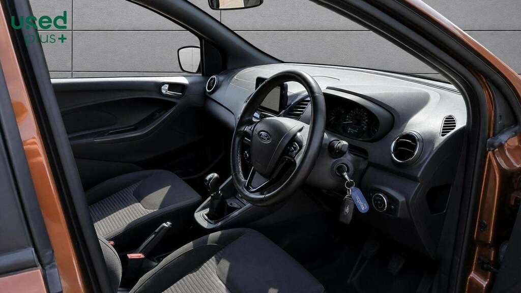 Ford KA+ Active Black #13