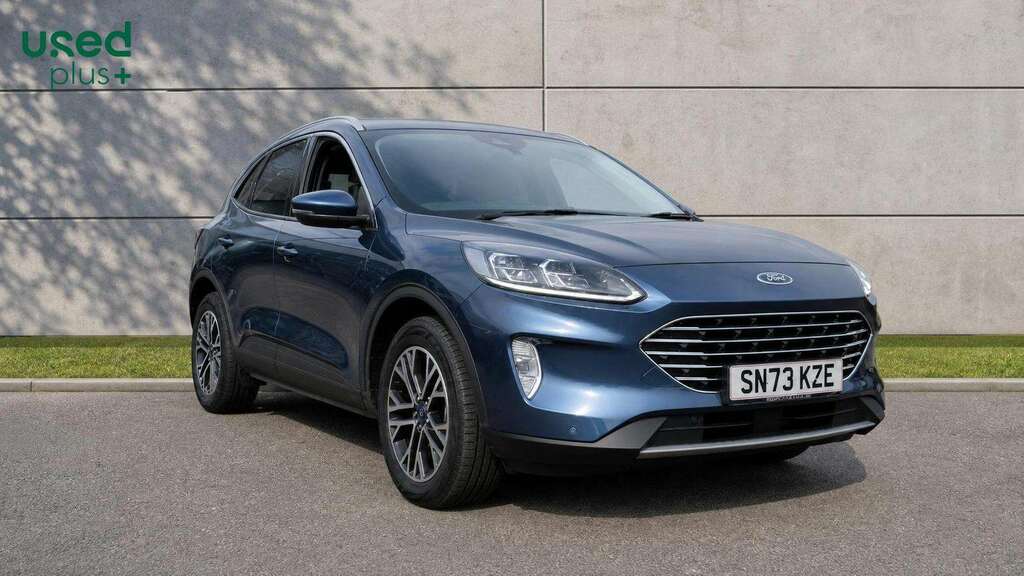 Ford Kuga 1.5 Ecoboost 150 Titanium Edition Black