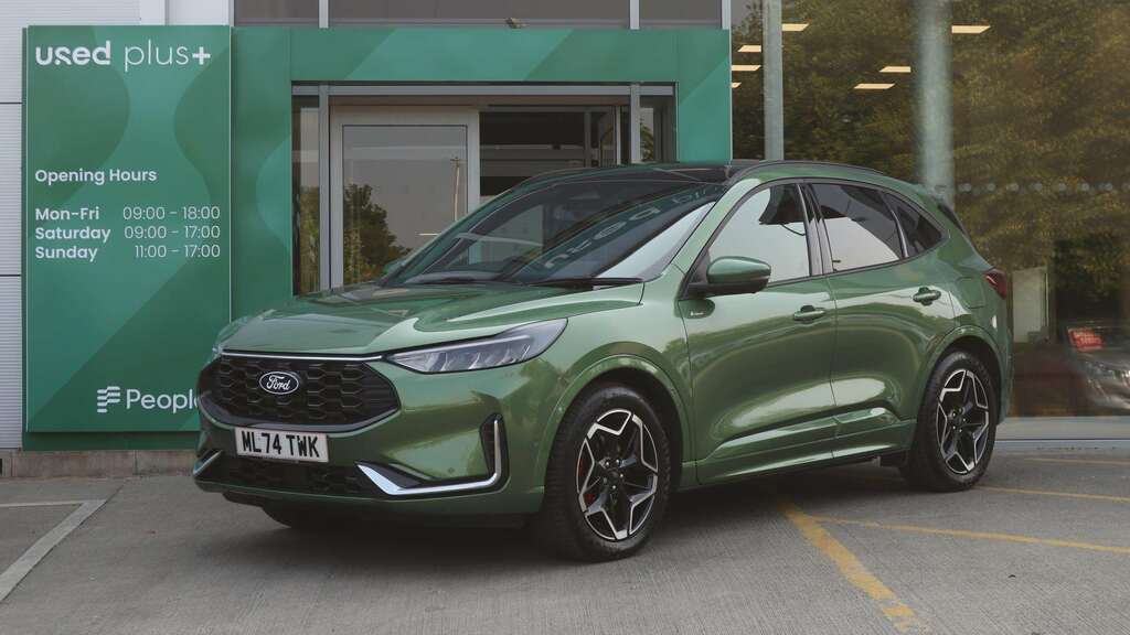 Ford Kuga 2.5 Fhev St-line X Cvt Green