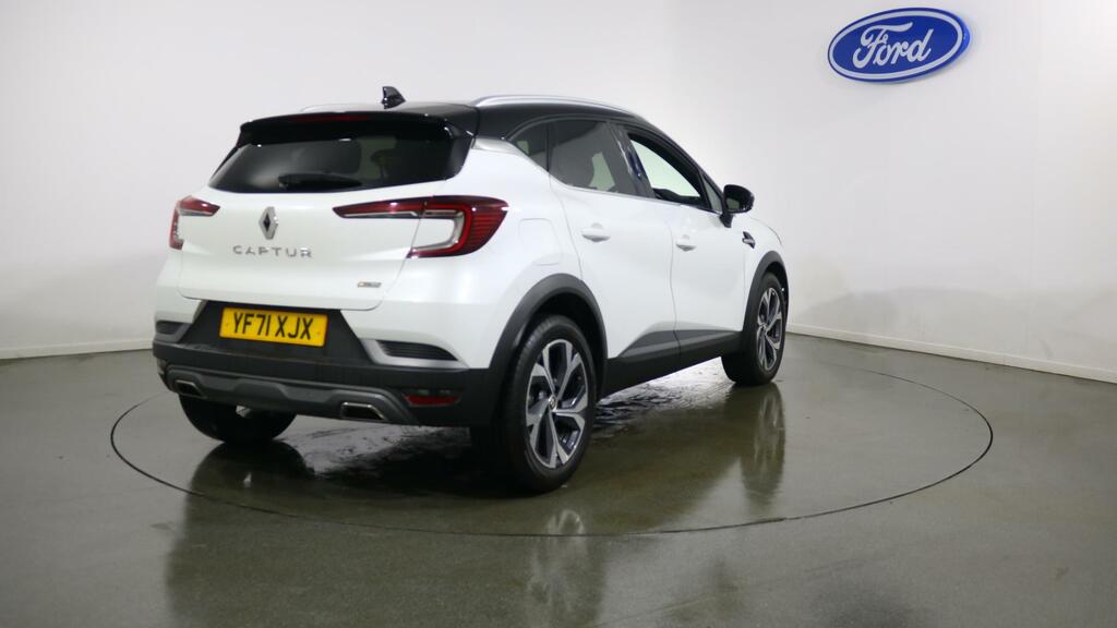 Renault Captur 1.3 Mild Hybrid 140 R.s. Line YF71XJX Black #3