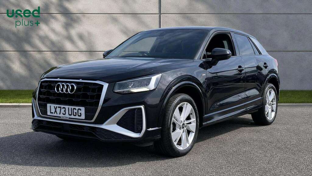 Audi Q2 35 Tfsi S Line Black #3