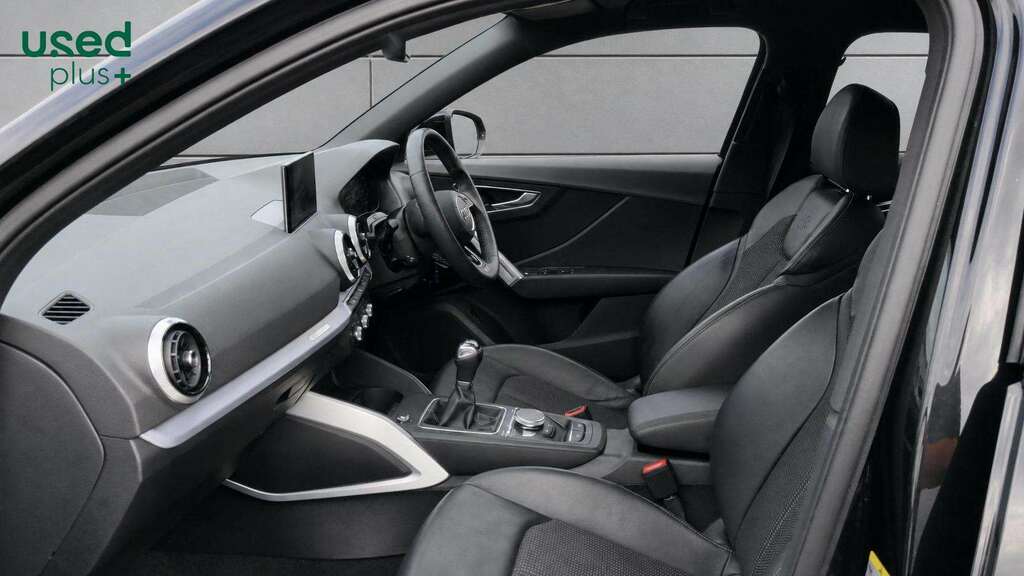 Audi Q2 35 Tfsi Sport Grey #14