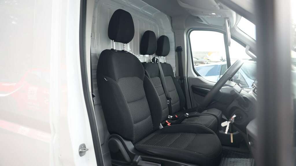 Maxus Deliver 9 2.0 Lux Lh Pv White #16