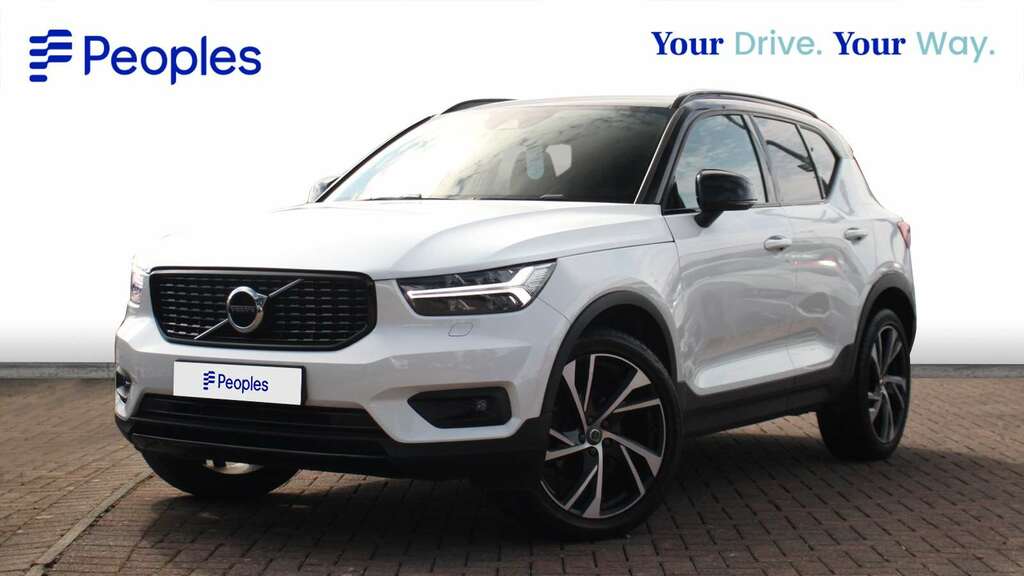 Volvo XC40 1.5 T3 R Design Pro White