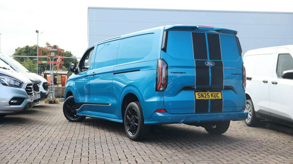 Ford Transit Custom 2.0 Ecoblue 170Ps H1 Van Sport SN25KUC Blue #4
