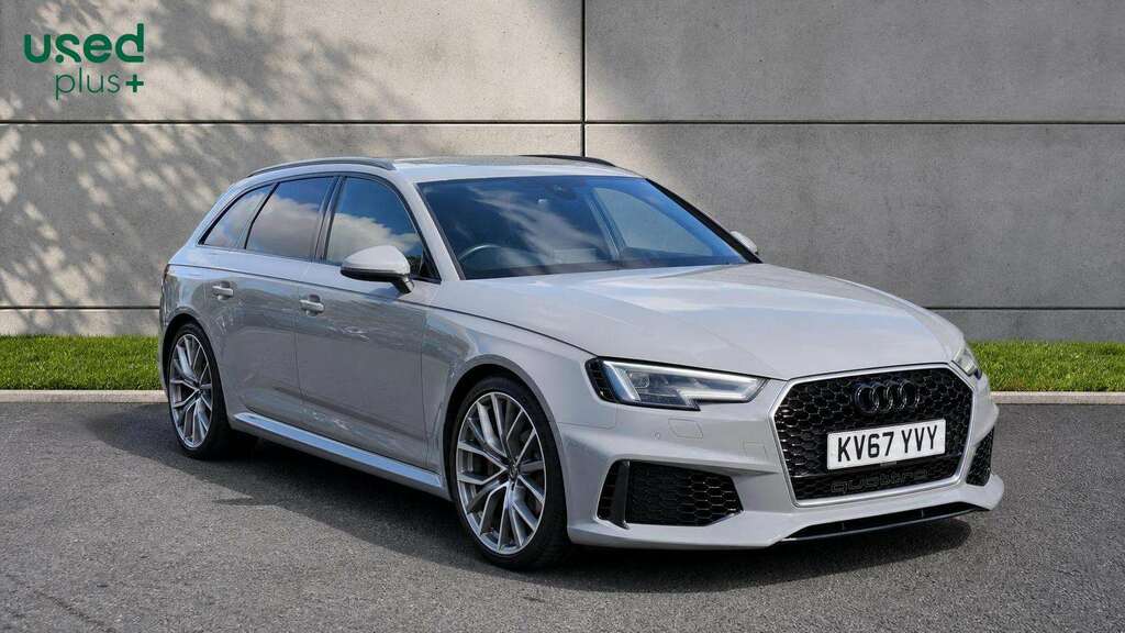 Audi RS6 4.0T Fsi Quattro Rs 6 Performance Tip Grey