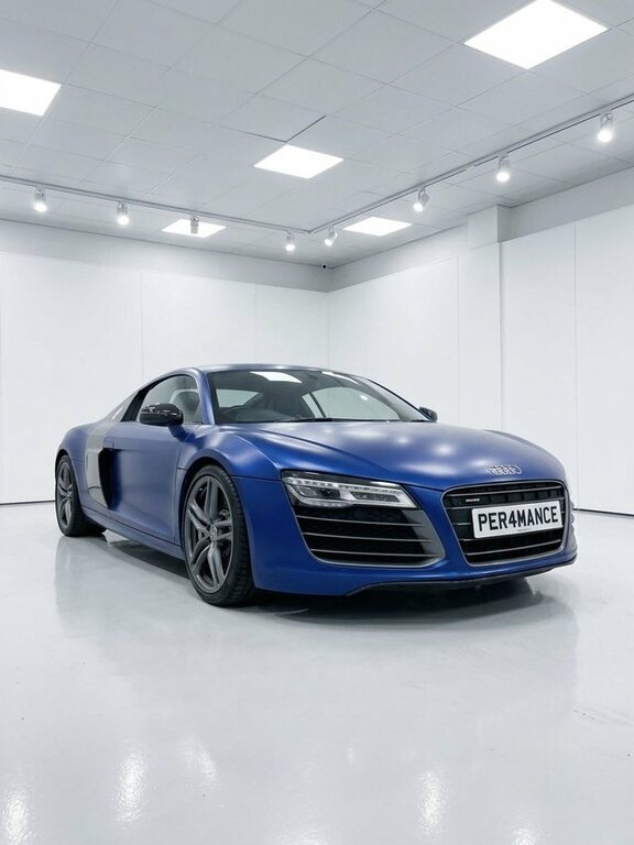 Audi R8 5.2 Fsi V10 Plus Coupe S Tronic Quattro Blue