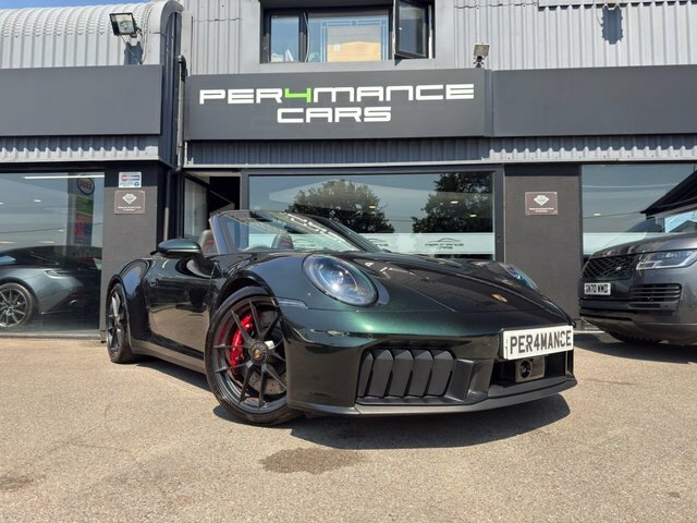 Porsche 911 3.6 T-hybrid 992 Carrera 4 Gts Convertible Pet Black