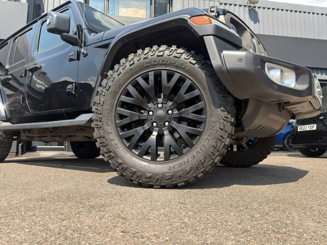 Jeep Wrangler 2.0 Gme Sahara Suv 4Wd Euro 6 Ss Black