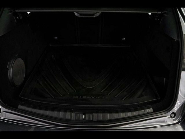 Alfa Romeo Stelvio Veloce Green #27