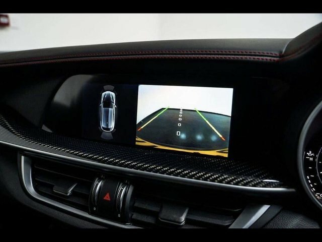 Alfa Romeo Stelvio Veloce Green #14