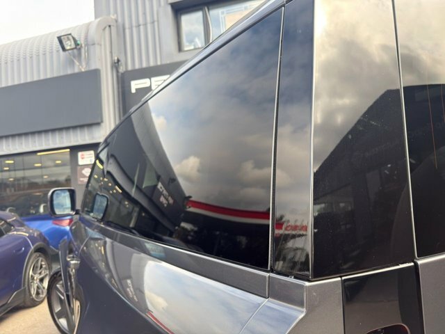 Land Rover Defender 90 Defender X-dynamic Hse D Mhev White #26