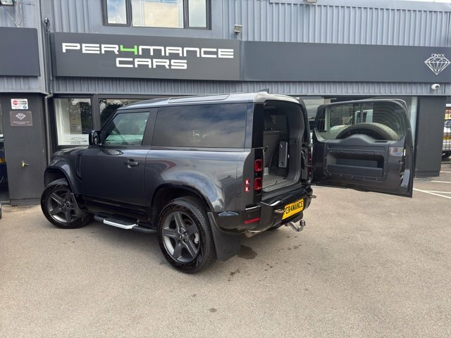 Land Rover Defender 90 Defender X-dynamic Hse D Mhev White #29