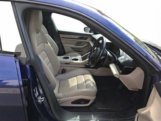 Porsche Taycan Taycan 4X2 Black #7