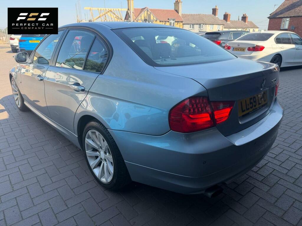 BMW 3 Series 2.0 320D Se Steptronic Euro 5 2010 LL59LPC Blue #6