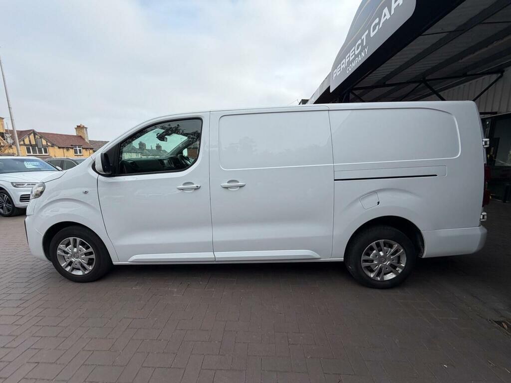 Vauxhall Vivaro 1.5 Turbo D 2900 Sportive L2 H1 Euro 6 Ss DS21XXX White #4
