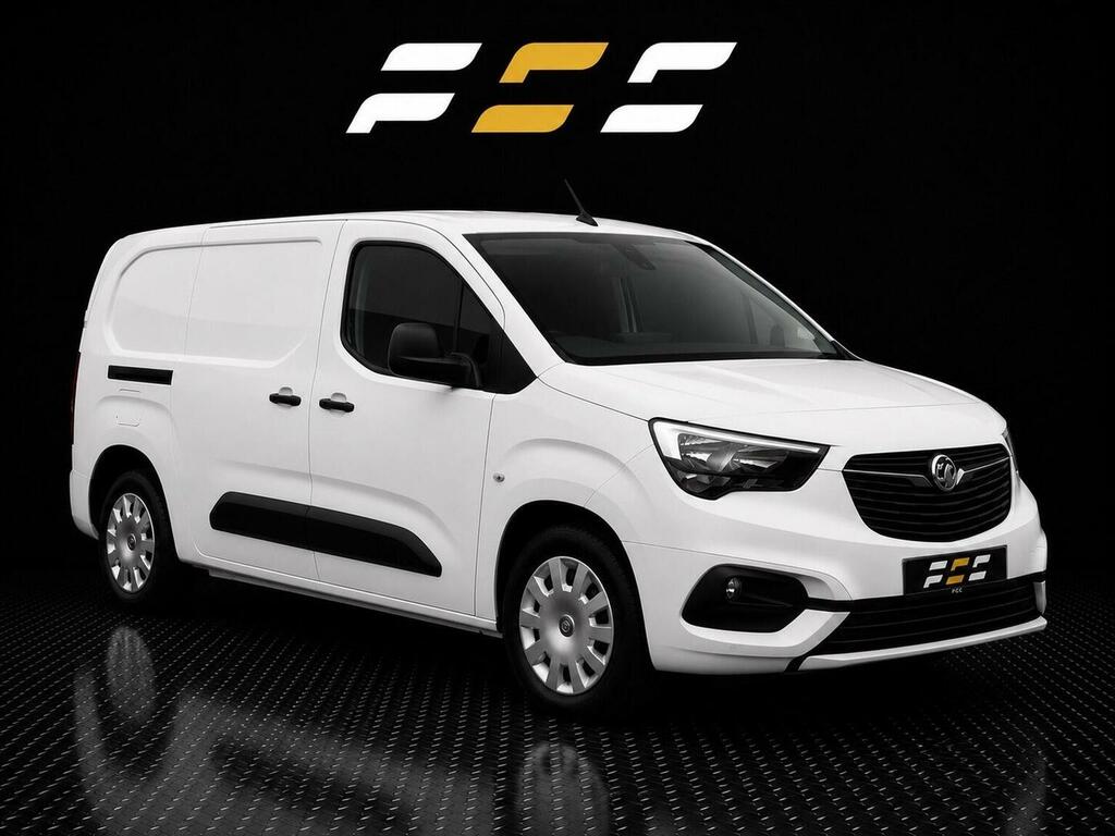 Vauxhall Combo 1.5 Turbo D 2300 Sportive L2 H1 Euro 6 2021 White