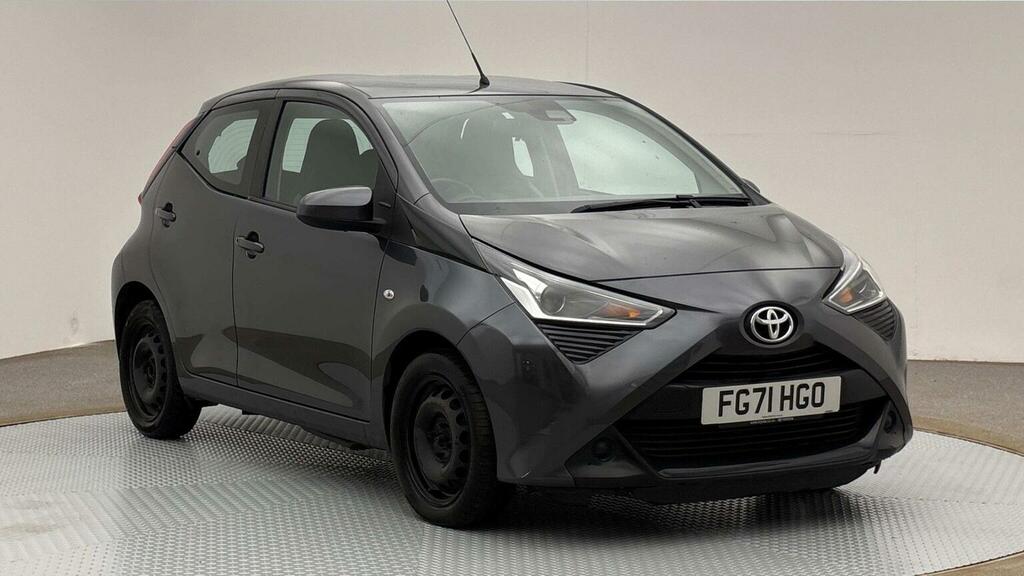 Toyota Aygo 1.0 Vvt-i X-play Euro 6 Ss 2021 Grey #2
