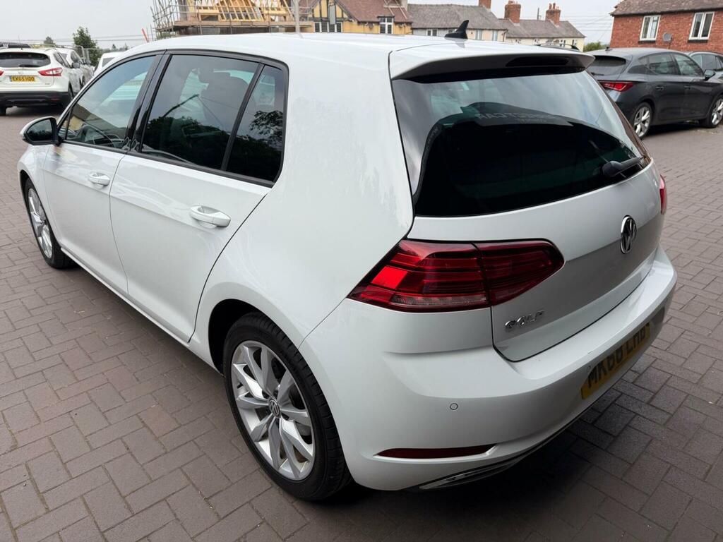 Volkswagen Golf 1.6 Tdi Gt Euro 6 Ss 2018 White #5