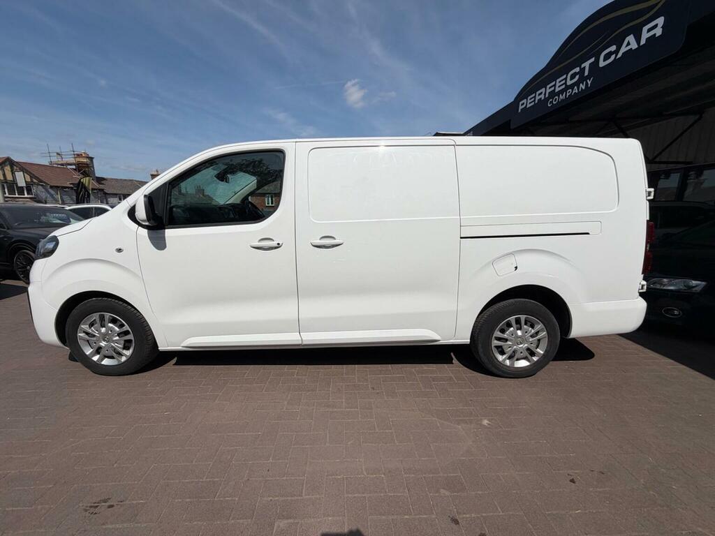 Vauxhall Vivaro 1.5 Turbo D 2900 Sportive L2 H1 Euro 6 Ss White #6