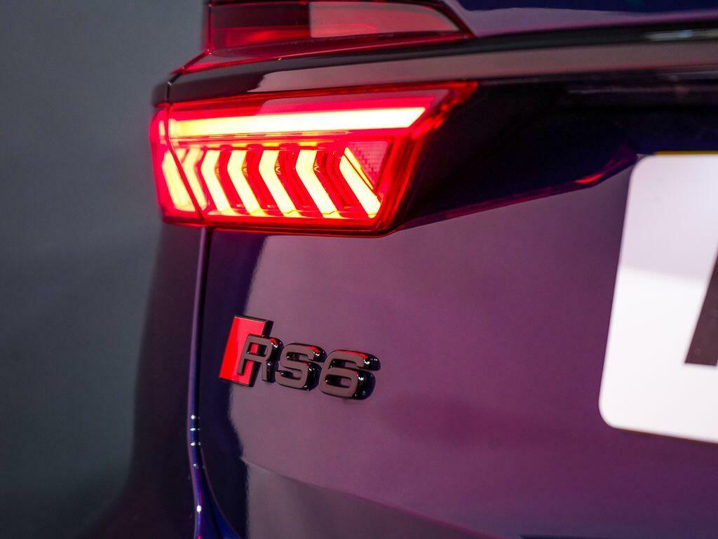 Audi RS6 Avant Automatic Green #42