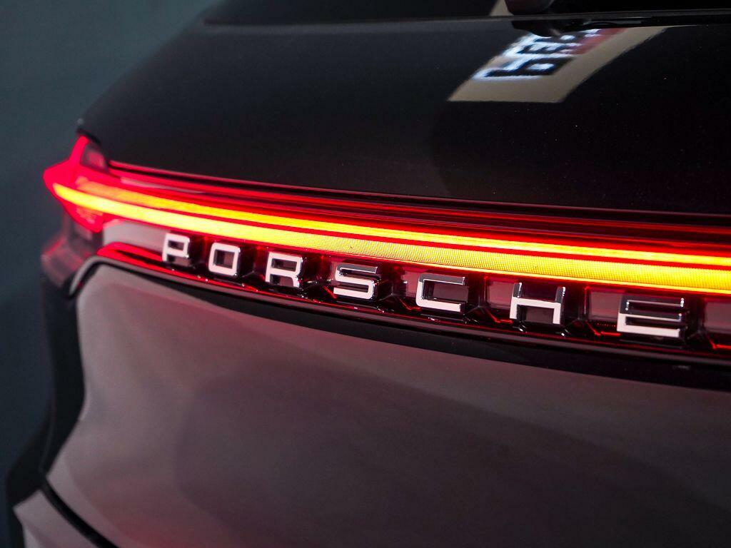 Porsche Macan 2.0T Pdk 4Wd Euro 6 Ss Red #38