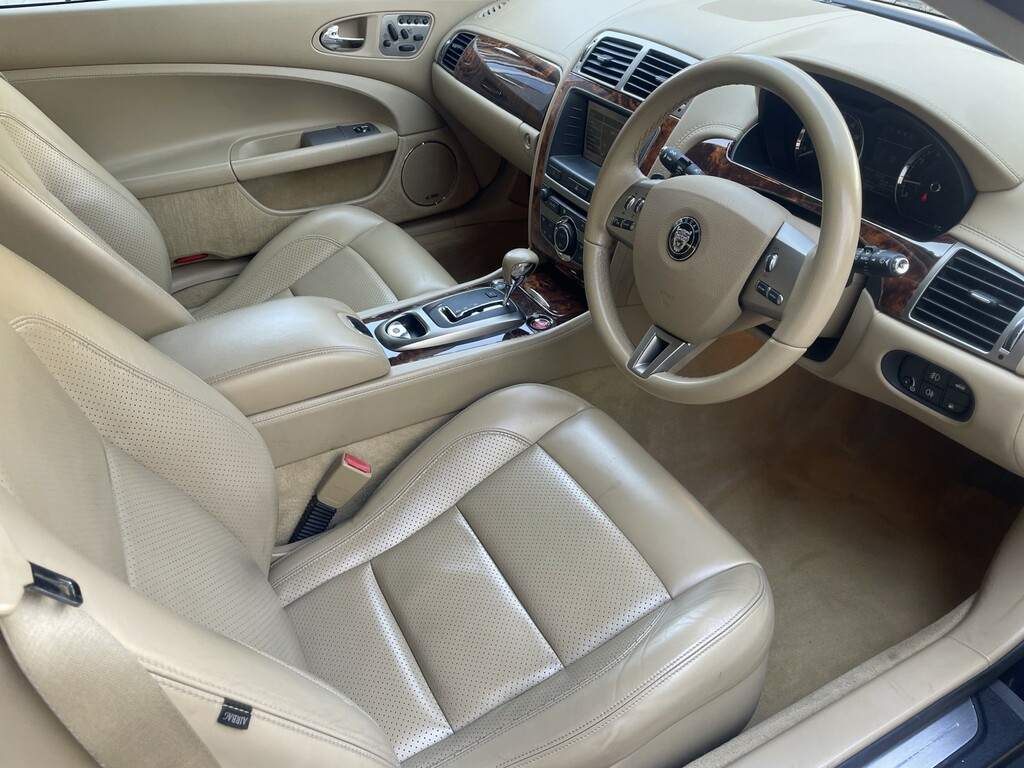 Jaguar XK 4.2 V8 45000 Miles Fsh Black #3