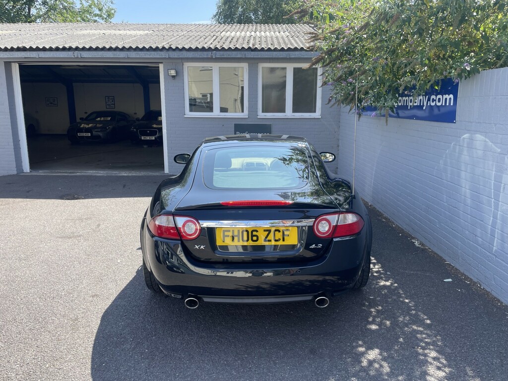 Jaguar XK 4.2 V8 Euro 4 Black #9