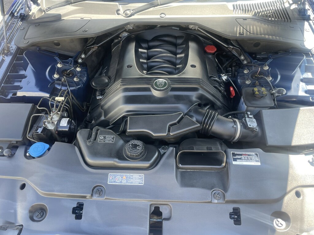 Jaguar XJ Xj6 V6 Se Silver #25