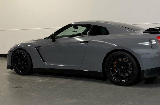 Nissan GT-R Coupe Grey #16